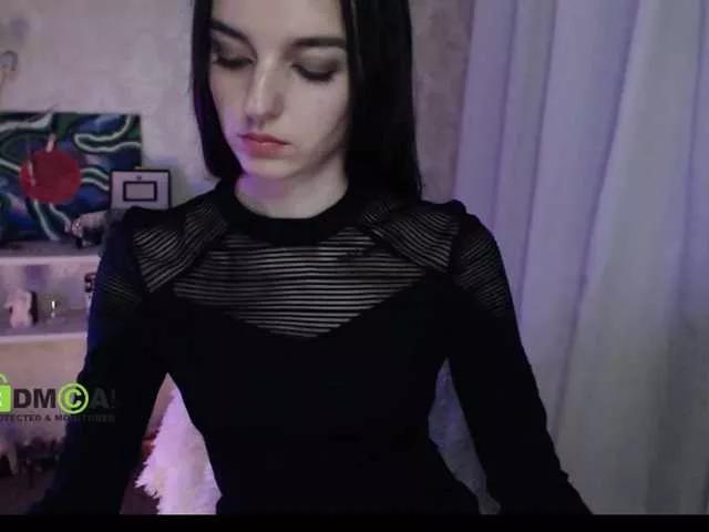 Offline -LadyLUCK- on BongaCams