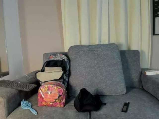 Abril-jones10 on BongaCams