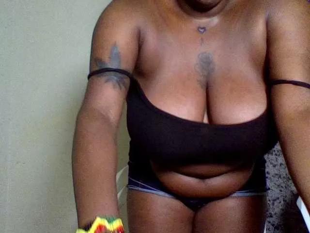 AfroBooty from BongaCams