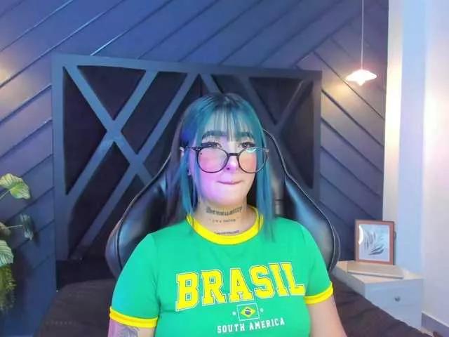 Alahia-Dangelo on BongaCams 