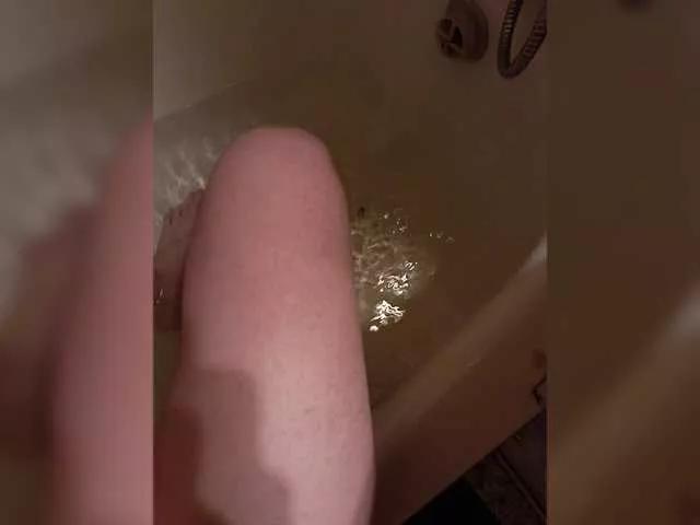 Offline AlexaBaby989 on BongaCams