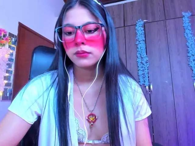 ALYSSON18 on BongaCams