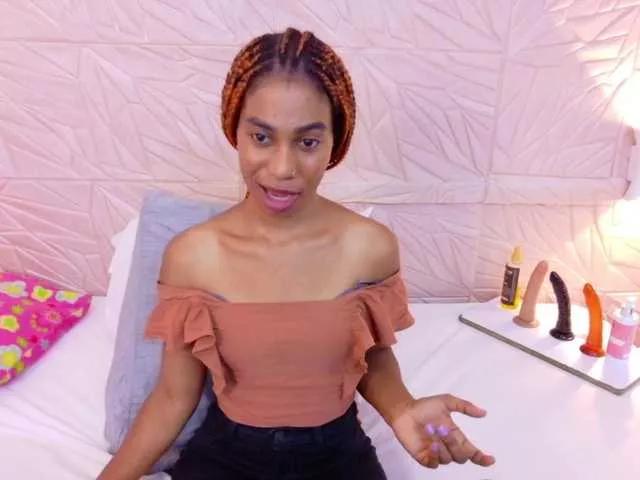 amarantha-love18 from BongaCams