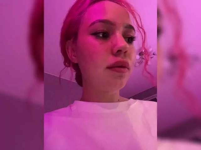 Freechat AmyGlad on BongaCams