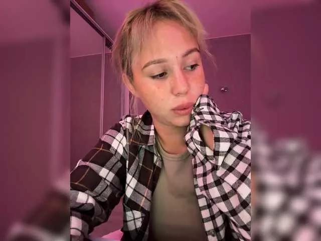 Freechat AmyGlad on BongaCams