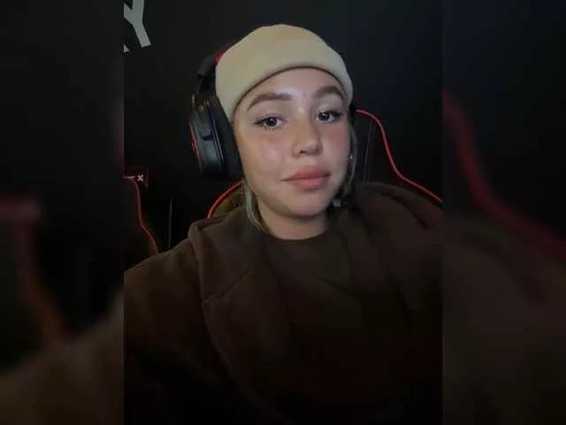 Freechat AmyGlad on BongaCams