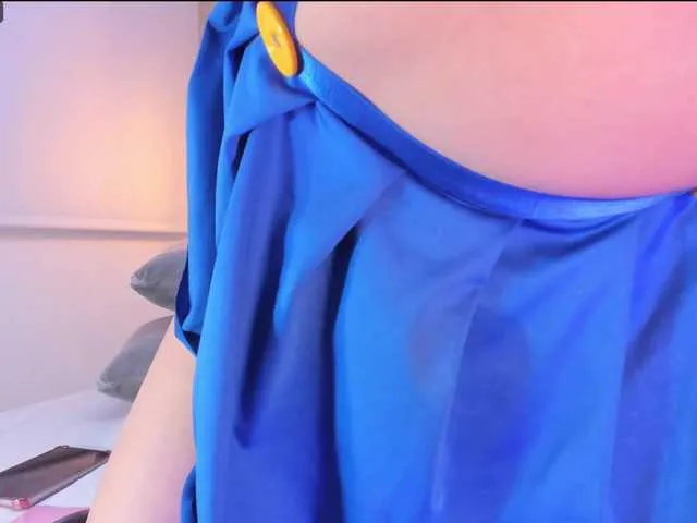 annie-clarkson on BongaCams