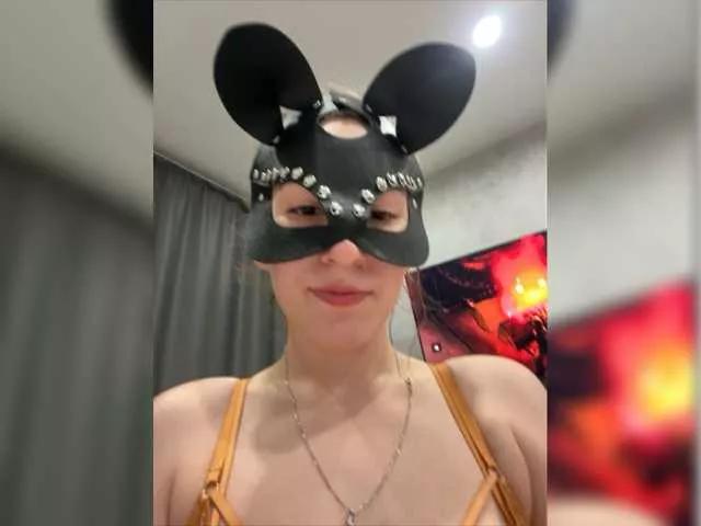 Offline apple15promax on BongaCams