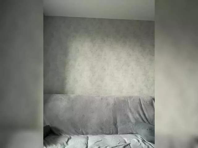Offline apple15promax on BongaCams