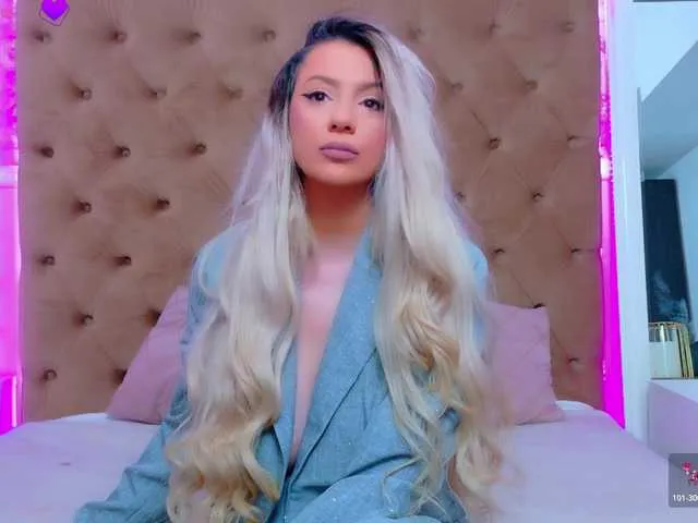 AriannaSins from BongaCams