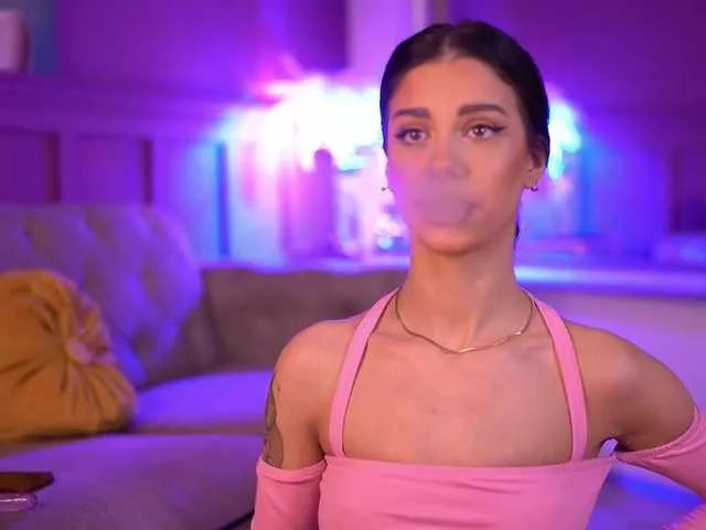 Offline ArinaRhodes on BongaCams