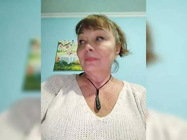 Offline asya18 on BongaCams