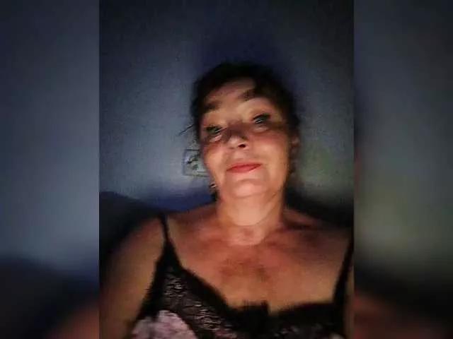 Offline asya18 on BongaCams