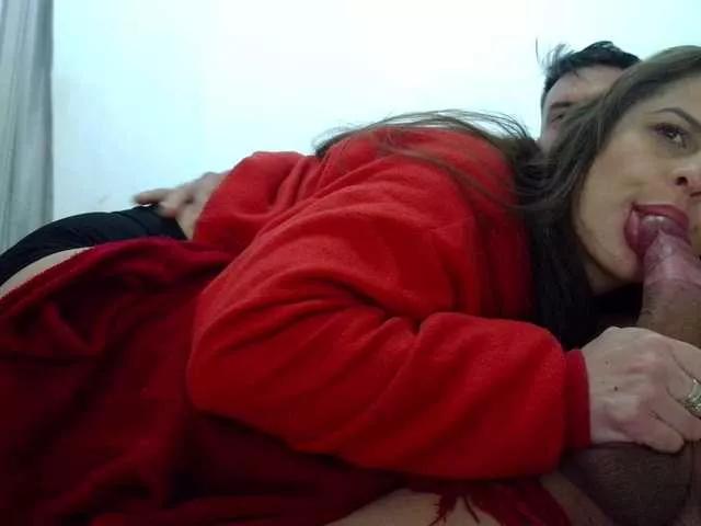 august-laura on BongaCams