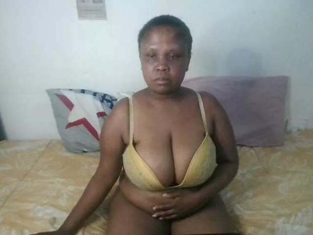 BIGTITTISXX
