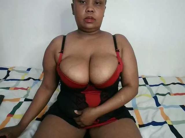 BIGTITTISXX