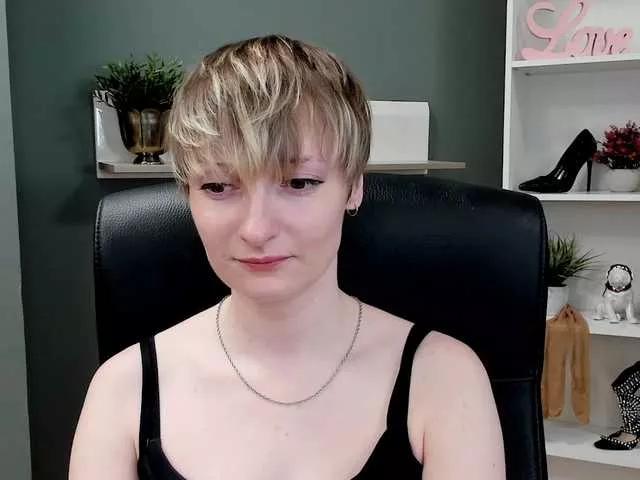 Offline BlairPlay on BongaCams