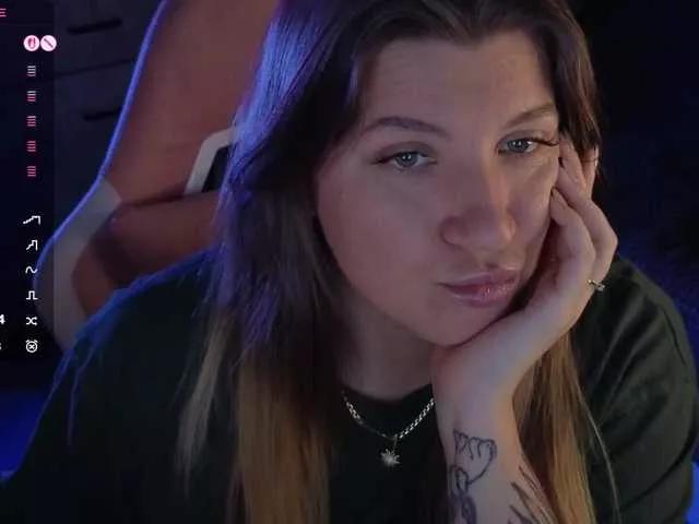 BloomBambi from BongaCams