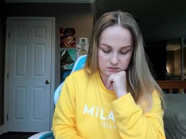 blueeyedzaya-sexy