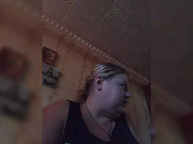 buffy-s-1 on BongaCams 