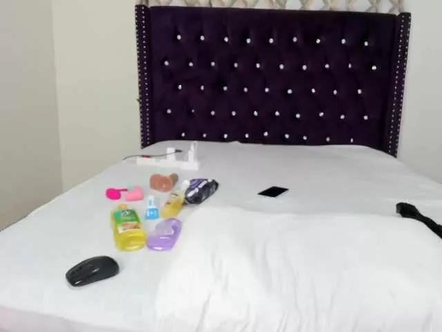 Busty-Bree from BongaCams