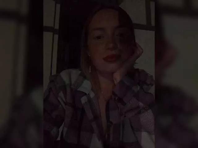 Byrenka-25 on BongaCams