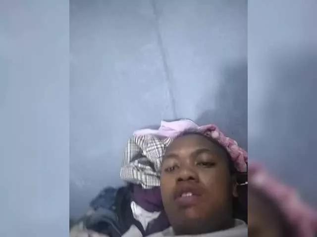 Candis69 from BongaCams