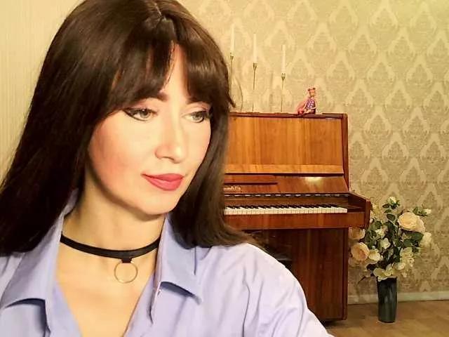 Charmingvenus11701