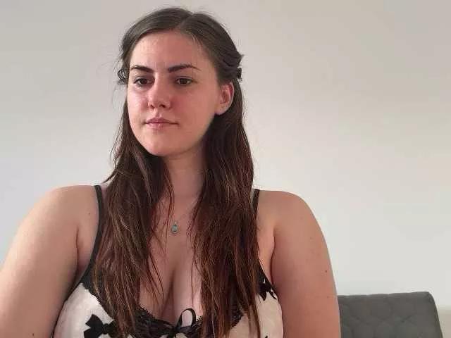 Freechat claireheart on BongaCams