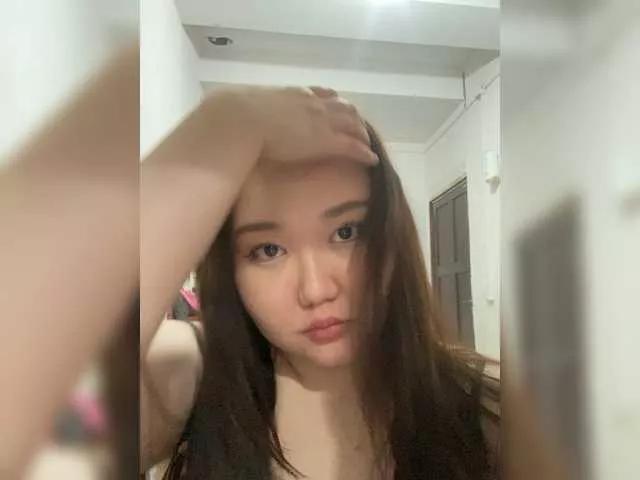 Offline DebbieLu on BongaCams