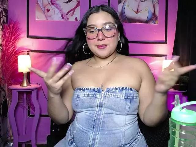 deliciouszoe from BongaCams