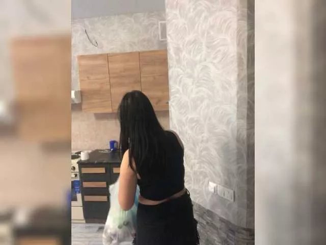 Disna-2 on BongaCams