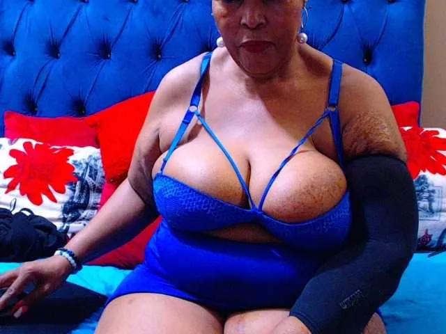 Ebonycandy10