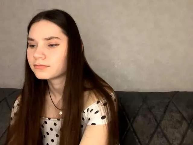 Offline ElinOroz on BongaCams