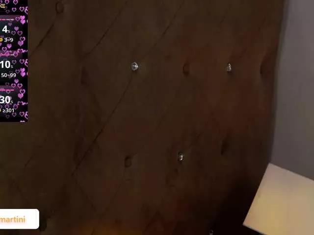 EllieMartini from BongaCams