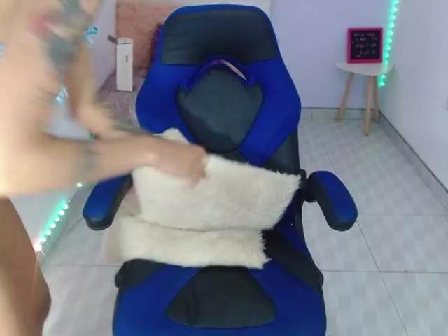 emmaloyd