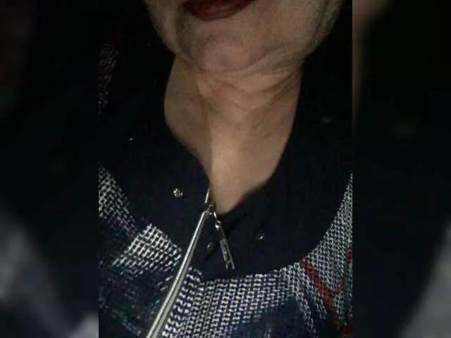 Offline EmmaLust on BongaCams