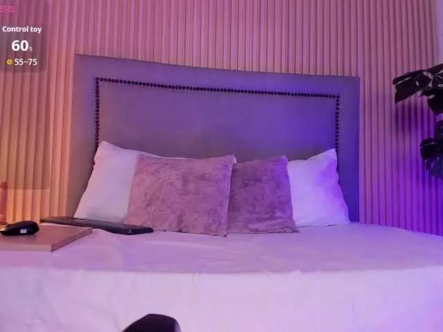 Offline gipsela-gomez on BongaCams