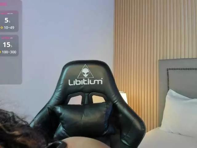 Offline gipsela-gomez on BongaCams