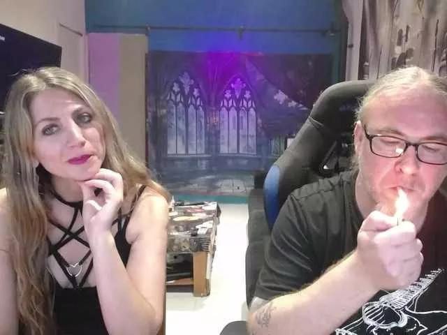 GiselleandJay from BongaCams