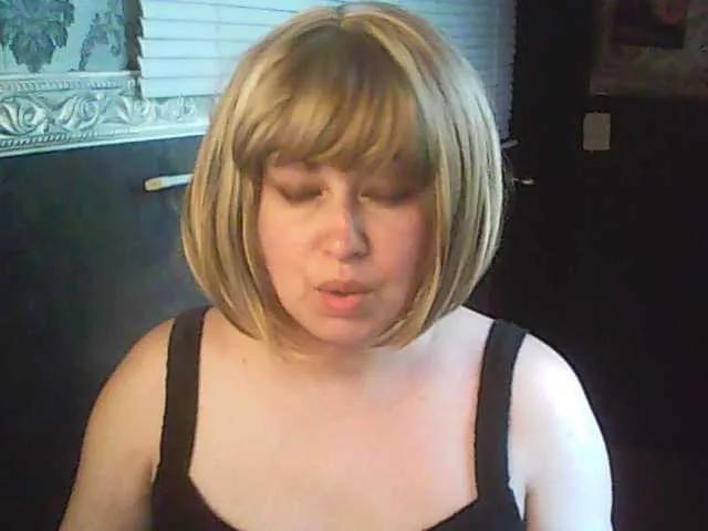 Offline gospoja69 on BongaCams