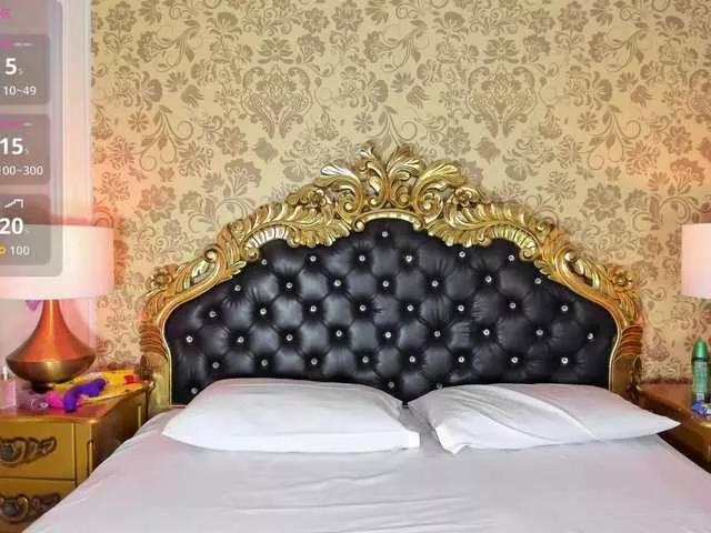 HatsaJones from BongaCams