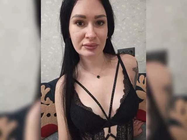 Helena27002
