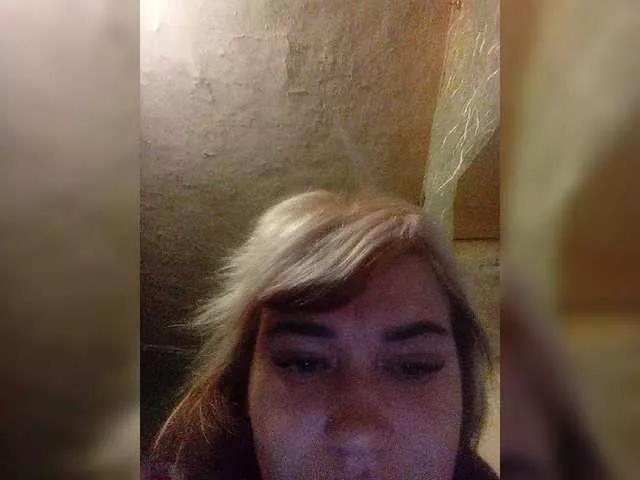 HollyLaBerry on BongaCams 