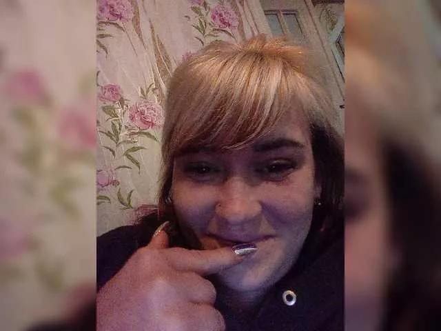 HollyLaBerry on BongaCams 