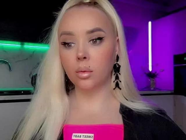 Offline In-your-fucking-mind on BongaCams