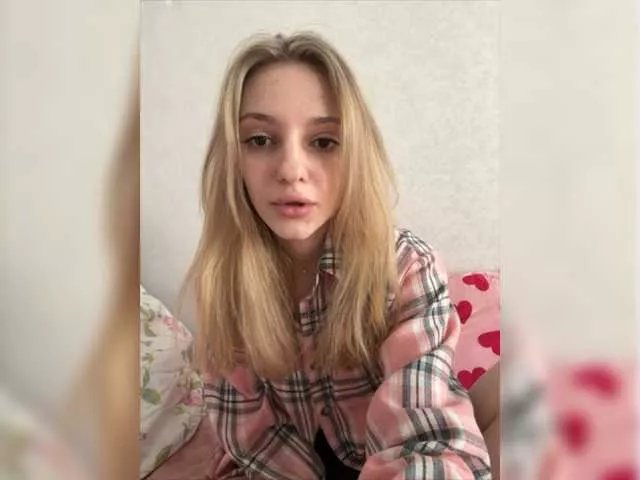 irishkakur on BongaCams 