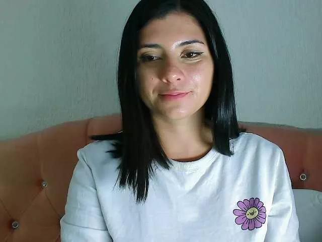 Offline JenellKurtz on BongaCams