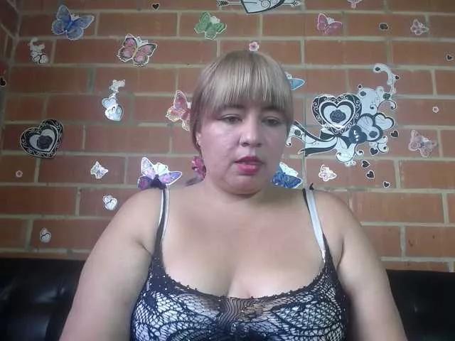 Offline jones-scarlet on BongaCams