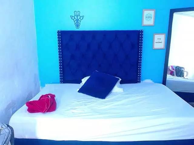 kinky-redhead18 on BongaCams 